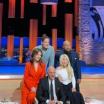 Candace Nelson Instagram - Shark Tank glam 💄✨ (minus @kevinolearytv…) Who caught our segment on Shark Tank speaking to high school students about entrepreneurship? We had so much fun chatting with the next generation of leaders and Sharks. 👏🏻 Shark Tank Season 15 finale is THIS Friday - don’t miss it! #sharktank #sharktankabc #abcsharktank #candacenelson #glamteam #hairandmakeup #glamsquad #kevinoleary #robertherjavec