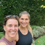 Candace Nelson Instagram - 👆🏻 One of the questions I get asked most often is: How do I break through the noise as a brand? This event for @ysebeauty’s skincare line and @leftonfriday’s new workout gear shows just how to do that... Through the power of brand collaborations and events! 🫱🏻‍🫲🏼 Identify brands whose target audience aligns with yours and join forces to tap into each other’s audience and brand awareness. When you collaborate with other brands, 1 1 can equal 3. Thanks to everyone for an incredible event! 🧴@mollybims skincare line @ysebeauty 👟@leftonfriday’s new workout gear 💪🏻 workout class led by @gabbyreese (P.S. - you kicked my butt! 🥵) ☕️ superfood lattes by @lairdsuperfood #ysebeauty #leftonfriday #brandcollaboration #businessadvice #entrepreneurship