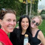 Candace Nelson Instagram - 👆🏻 One of the questions I get asked most often is: How do I break through the noise as a brand? This event for @ysebeauty’s skincare line and @leftonfriday’s new workout gear shows just how to do that... Through the power of brand collaborations and events! 🫱🏻‍🫲🏼 Identify brands whose target audience aligns with yours and join forces to tap into each other’s audience and brand awareness. When you collaborate with other brands, 1 1 can equal 3. Thanks to everyone for an incredible event! 🧴@mollybims skincare line @ysebeauty 👟@leftonfriday’s new workout gear 💪🏻 workout class led by @gabbyreese (P.S. - you kicked my butt! 🥵) ☕️ superfood lattes by @lairdsuperfood #ysebeauty #leftonfriday #brandcollaboration #businessadvice #entrepreneurship