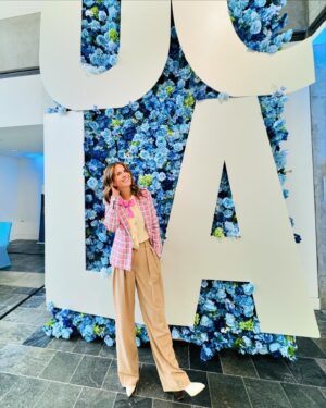 Candace Nelson Instagram - Last week, I had the honor of being a keynote speaker for the UCLA Anderson School of Management Velocity Women’s Leadership Summit.

It was truly a celebration of the power and impact of women ❤️ 

I loved connecting with so many business school students, many of whom are already building companies!

Women are the future! 💪🏻 Thank you @uclaanderson
 
(Styling:  @smythebrand @gucci @staud @gabrielagearst @ofthemomnt) 
 
#womeninbusiness #womeninbiz #womeninspiringwomen #womenentrepreneurs #womenentrepreneurship #femalentrepreneurs #publicspeaker #publicspeakers #uclabusiness