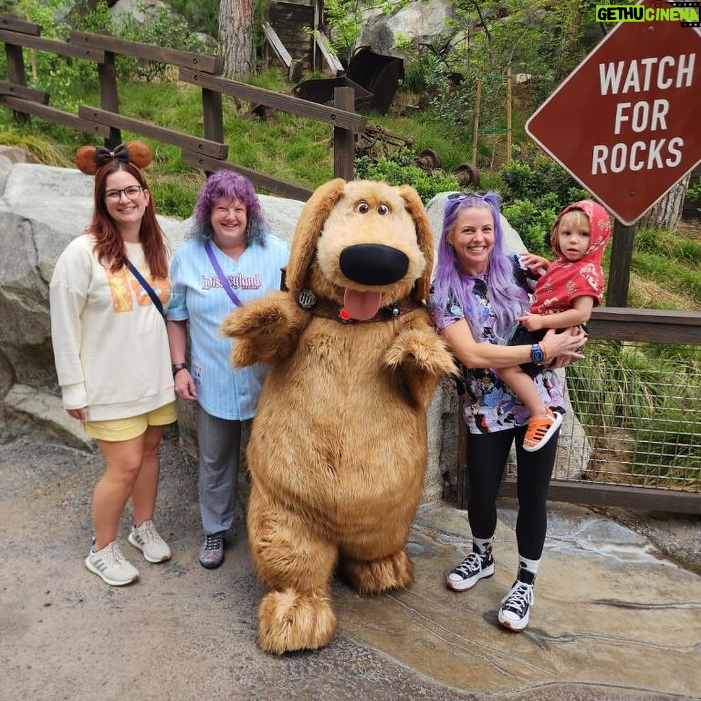Candice LeRae Instagram - Quick 30 hour trip home for my nieces High School musical ππ§‘ and a little Disney β¨π° I have to add, it was super surreal to be back in my Alma mater watching my nieces perform on the same stage where I performed in HS band πͺ They all grew up too fast. (Iβm totally not crying). π§‘ππ§‘π