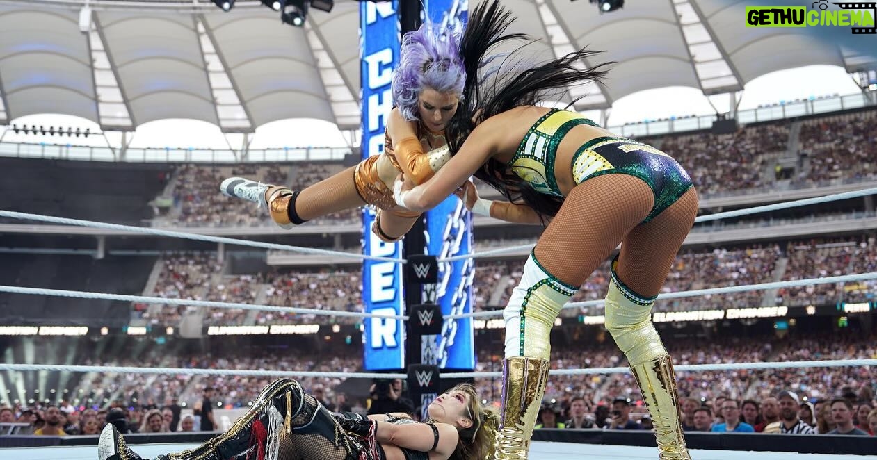 Candice LeRae Instagram - Have a cry ✔️ Pick yourself up ✔️ Dust yourself off ✔️ And keep going. The show must go on. 🧡🤎💚💛
