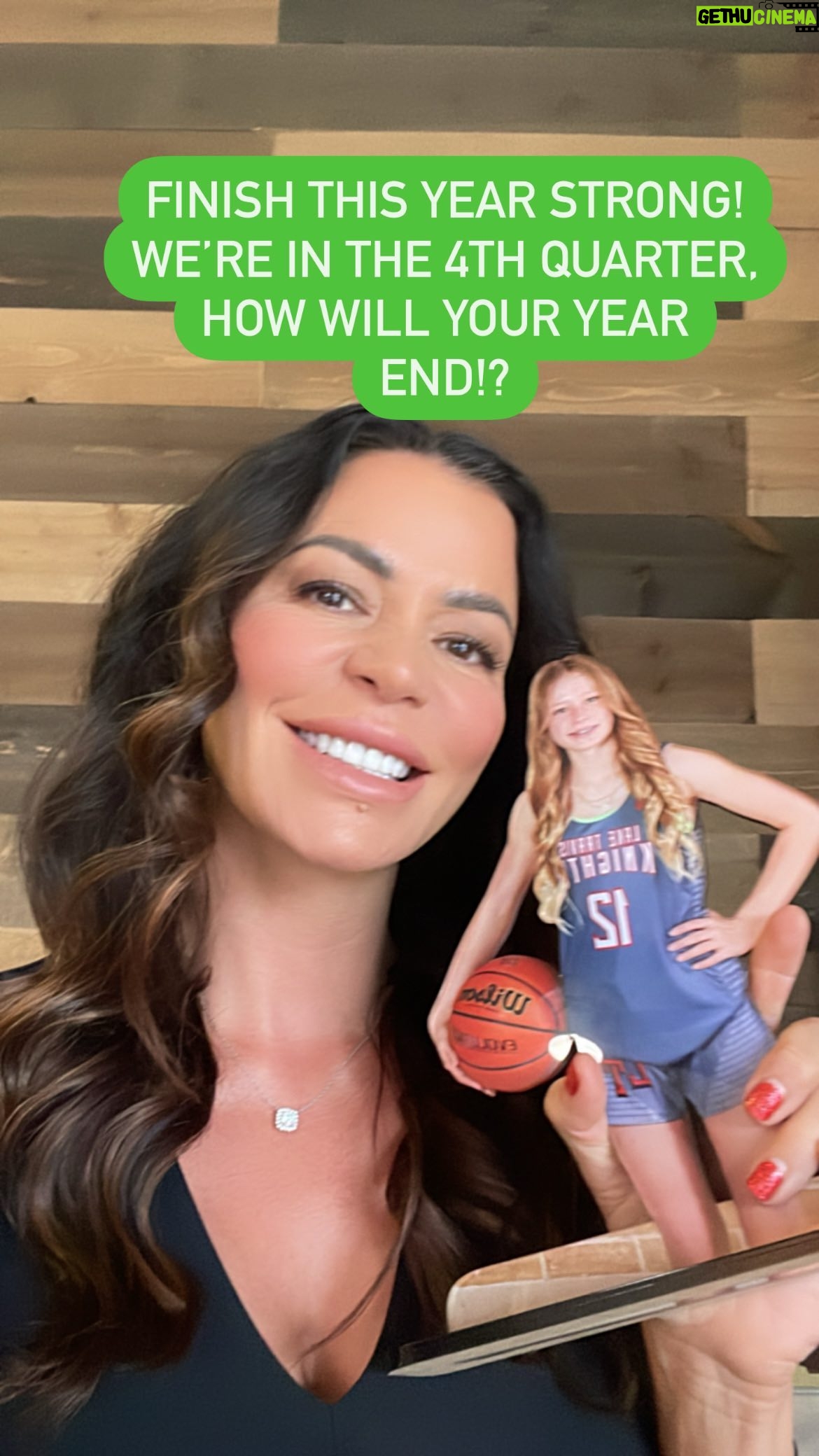Candice Michelle - 864 Likes - How will your 4th quarter end in 2023!? I’ll be sharing the top 3 tips for you to win by 1 and finish this year strong no matter how your year went!! Subscribers Only #champcoach #finishstrong #emotionalalignmentcoach
