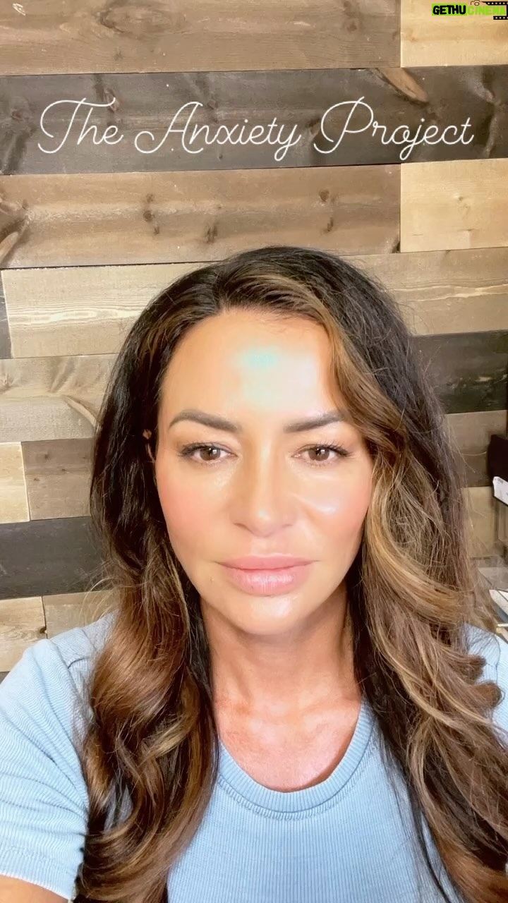 Candice Michelle - 1K Likes - Never let you onion stop unraveling. It means your growing and living life! Enjoy its beauty! #Theanxietyproject Subscribe now