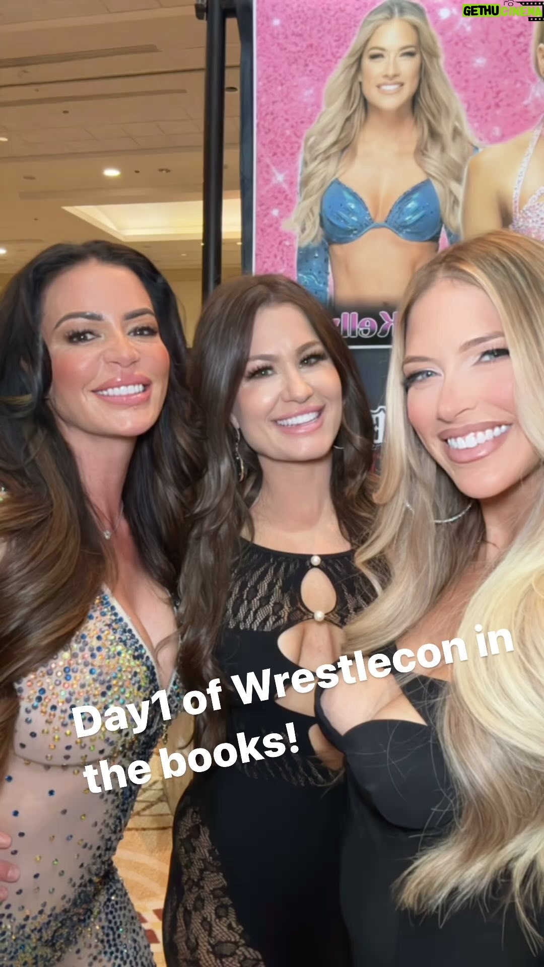 Candice Michelle - 1.6K Likes - So grateful to @richiedegreg for bringing me out to @officialwrestlecon It’s always a great day catching up with my beautiful friends and meeting all our incredible fans! To everyone one I met today. You made me glow and shine a little brighter. Thank you for the love, kind words and time we shared together!