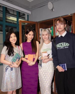 Candy Wong Instagram - ·
開心同朋友們做咗一日Longchamp university 學生📚🙋🏻‍♀️
好掛住校園生活啊💭🫶🏻

@Longchamp
#LongchampSS24
#LongchampUniversity
#LongchampHK
@wing_123cheers