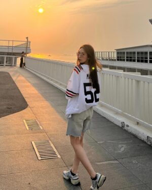 Candy Wong Instagram - ·
去邊度玩啊？🧚🏻‍♀️🚗✨💜