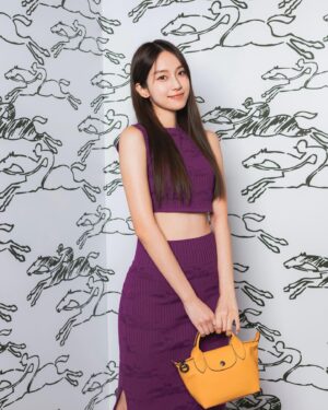Candy Wong Instagram - ·
開心同朋友們做咗一日Longchamp university 學生📚🙋🏻‍♀️
好掛住校園生活啊💭🫶🏻

@Longchamp
#LongchampSS24
#LongchampUniversity
#LongchampHK
@wing_123cheers