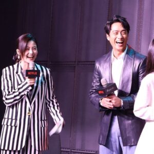Candy Yang Instagram - .
《誰是被害者2》在萬眾期盼下終於在6月21號要和大家見面！Netflix全球獨家上線！！
真的很開心可以主持上線記者會，謝謝可愛的演員夥伴們，敞開心胸的大聊天笑聲連連～大家都超可愛！！！
身為演員可以訪問演員真的是最幸福的事，每個人真的演得非常非常好，做功課的時候真的是邊看邊比大拇指（同時也邊閉眼睛，因為畫面真的太逼真了🤣🤣🤣）

現場還有許多器官造型的美味甜點（因為劇情是關於奪器官的殺人事件，真的做得超級像，也很美味😆）現場甚至還有第一起命案的情境空間擺設讓大家拍照打卡，真的很用心！
大家6月21號記得收看！一次8集超過癮！
@netflixtw  @greenergrass_film 

#今天也是一種越獄風雲的造型
#誰是被害者2
🥼 @bluebelltw  @moschino 
💍 @swarovski
💋 @clairechengmakeup 
👩 @zin_eva_chang