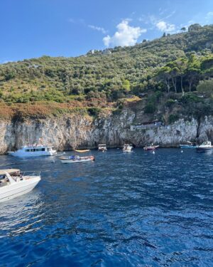 Candy Yuen Instagram - Enchanting moments in Capri ✨✨💗 #italy #capri #boating #sea #travel