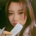 Candy Wong Ka Ching Instagram - Random boomerang with my 暖包🥶 雖然好似開始回暖 但請記得繼續stay warm🤍 繼續排舞bye~😛