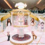 Candy Wong Ka Ching Instagram - 我平時放學最鍾意行又一城，有得shopping又多嘢食，仲成日有唔同打卡主題。今次就有《劇場版美少女戰士Cosmos 》！佈置以雙層宴會為主設計，精緻華麗，極多打卡位！ 而另一邊嘅期間限定店，有過百款日本直送及官方授權商品，仲有由日本官方Sailor Moon store進口嘅原創貨品，美少女戰士迷絕對不容錯過！我最鍾意閃粉隨身鏡，充滿少女心嘅表蓋設計，摺合後容易收納，啱晒我出外補妝！ *設即日現場派籌安排，每籌只限一人入場。 #美少女戰士Cosmos #EternalSailorMoon #PrettyGuardianSailorMoonCosmos #festivalwalkhk #thebridgehk @festivalwalkhk @sailormoon30th_