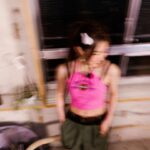 Candy Wong Ka Ching Instagram - Skateboard girl *>%~🛹🎀 My really first unlock of high pony tailllll~ 所以dance version 嘅高辮其實係俾你地inspire到😚😚 @winka_chan @_marifemarife_ @6y_day Photo by 軼小姐 & MarfOoL❤️ And Marf 私家大耳環&皮帶&鞋💨✨