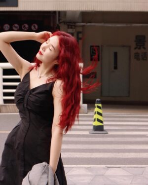 Cao Lu Instagram - 빨깡머리애❤️#차오루