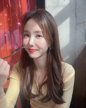 Cao Lu Instagram - ❤️❤️❤️#린지 #옐 #차오루 #피에스타 보컬라인 나도 ㅋㅋ