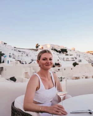 Cariba Heine Instagram - Santoreeeeeeens. Impossible for me to capture the drama of this island. Just walked around with my jaw permanently on the ground 😦 I am the luckiest.