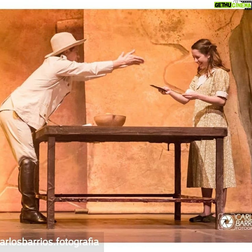Caridad Canelón Instagram - Te esperamos en estas tres nuevas funciones que se abrieron a petición del público! SÁBADO 4 PM. DOMINGO 11 AM y 4 PM. Reposted from @carlosbarrios.fotografia (@get_regrann) - 𝑪𝒂𝒔𝒂𝒔 𝑴𝒖𝒆𝒓𝒕𝒂𝒔 . "La gente siempre es buena en esta tierra. Los malos no son gente". Miguel Otero Silva . . Versión: Jan Vidal @janvidalr Dirección: Javier Vidal @javiervidalpradas Producción: Evelin Nava @evelinnavaproducciones . . . #casasmuertaslaobra #literarura #artesescenicas #migueloterosilva #teatro #actuación #actriz #actor #actingphotography #venezuela #caracas #teatrochacao #centroculturalchacao - #regrann