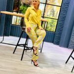 Carina Zampini Instagram - @annarossattiok 👗 @justaosadia 👠 @lunagarzonaccesorios 💍 @seluoficial @christapia_mua 💄 @lomylan 🪞 @lukas.gomezz 💇‍♀️