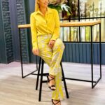 Carina Zampini Instagram - @annarossattiok 👗 @justaosadia 👠 @lunagarzonaccesorios 💍 @seluoficial @christapia_mua 💄 @lomylan 🪞 @lukas.gomezz 💇‍♀️