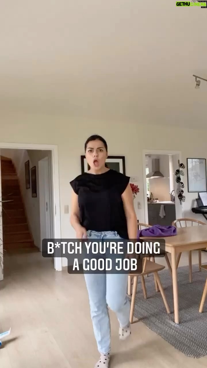 Carin da Silva - 8.7K Likes - En liten shoutout till alla som Ƥr mitt i sommarlovet med allt vad det innebƤr!! š
ā„ļø