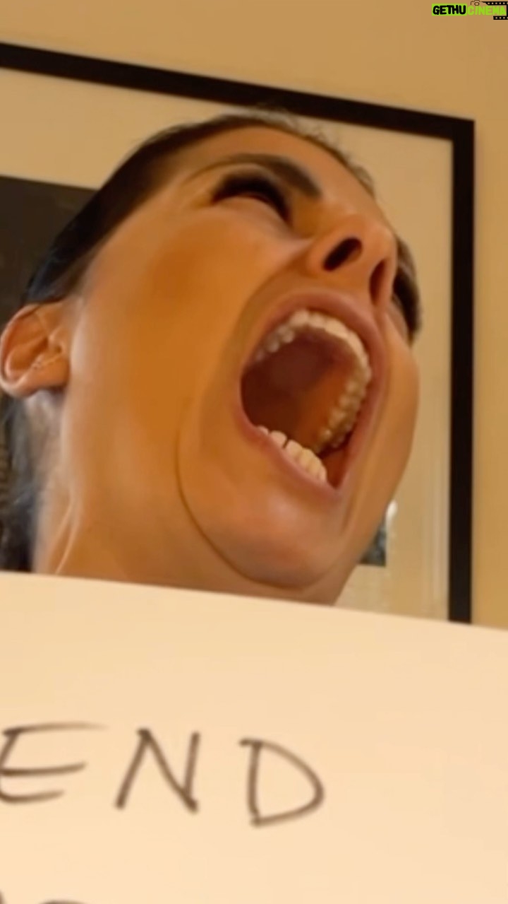 Carin da Silva - 12.1K Likes - Freeeeedaaaaag!!!!! Och Gott nytt Ƅr fƶresten!!
Hoppas det nya Ć„ret har behandlat er vƤl hittills. Nu kƶr vi Ƥnnu ett Ć„r i humorns tecken (iallafall hƤr pĆ„ instagram š
)