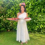 Carin da Silva Instagram - Glad midsommar kära ni 🌸 Hoppas att ni får en magisk dag med sång, dans, trevligt sällskap och att solen lyser på er. ♥️