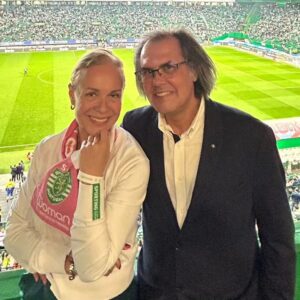 Carla Andrino Instagram - Sporting 💚 #gratosavida