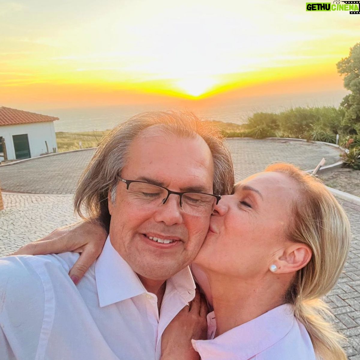 Carla Andrino - 2K Likes - Obrigada, Santo António, por, há 41 anos, me teres apresentado o Amor da Minha VIDA ❤️ #grataavida #quesorteanossa #semfiltros #semmaquilhagem