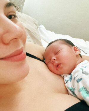 Carla Dunareanu Instagram - Thank you for making me a Mother. ❤️

Happy Mother’s Day to all the mums, stepmoms, aunts, grandmas or any one who’s taken on a mothering role. The world would not function without you. Or it may, but it would have no organization whatsoever. The laundry would never be done, food would never be on time and the emotional-safe-space would never be kept. Thank you for allowing us to be exactly who we were meant to be and loving us even when we fail. 

❤️