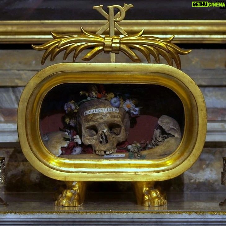 Carla Valentine - 691 Likes - 💀🫀 Happy Valentine's Day! For the special day, here is the skull of St Valentine. The day we all know and ‘love’ as a day for romantic celebration is called St Valentine’s Day yet there may have been more than one version of Valentine or Valentinus. However the two main stories, concerning Valentine of Terni and Valentine of Rome, could also refer to the same person. Scholars are still undecided.
What is known is that around AD 200 Valentine, Bishop of Terni, was imprisoned, tortured, beaten with clubs (aha! Not spades, diamonds or hearts...🥁 Sorry...) and beheaded in Rome for his Christianity by the Emperor Claudius. His skull, pictured, is in the Basilica of Saint Mary in Cosmedin, Rome, and is a rather more gruesome reminder of the martyred Saint than a fluffy teddy bear holding a heart. Further relics include “a vessel tinged with his blood” at Whitefriar Street Church in Dublin; parts housed at The Birmingham Oratory and his forearm in Blessed John Duns Scotus’ Church, Glasgow, in a wooden chest inscribed “Corpus Valentini Martyris.” It wasn’t until circa AD 500 that Pope Gelasius declared 14th February St Valentine’s Day, a Christian feast day. It’s been theorised that the date wasn’t arbitrary: it was placed during the already established Roman/Pagan Feast of Lupercalia, a fertility festival held over 13th to 15th Feb, during which men violently thrashed naked women with goat-skin whips to “improve fertility” which is pretty much a typical Valentine's Day for me 😉💀🫀
#humanremains #stvalentine #relic #holyrelic #skull #valentine #valentinus #bloodyvalentine #valentinecountdown #valentinesday #skull #mybloodyvalentine
#anatomicalheart