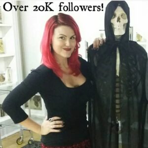 Carla Valentine Instagram - ⚠️ Barts is closing????! Please Read ⚠️ I remember posting this image so many years ago when I first started the account a few years into my work at Barts Pathology Museum. I was so excited to hit 20k followers and the reach with each post was incredible compared to today (I had a look at how many people saw, engaged with and commented on this post and it was over 10x what I get on posts now despite me having nearly 5x the followers now 🤷‍♀️). The reason it's important is that I miss feeling like I have a little community to chat to about human remains and my work, via this app, because I was able to share that work with so many of you, so easily. My reach has certainly dwindled because my posting has - and I'm not sure what came first... chicken and egg etc. The reason I mention this is it looks like we're *finally* getting the Grade II roof fixed at the pathology museum but it will be CLOSED for 2 years and all specimens removed from the shelves down to the basement 🤦‍♀️. So, I'm going to do as many events IN THE MUSEUM as I can before that happens, and I'll share the specimens via videos and reels for a while so that they can still be seen and learned from. If you think you'd be into that PLEASE let me know via comments (I'll throw the vids on TikTok too if there's interest.) The one saving grace is that the museum will be empty of everyone and that means teaching cannot happen there, which will free up my time considerably (teaching pretty much tripled in there after COVID and public events were off). So, it's a new era for me and Barts. Social media helped me get this place on the map and get it a following when no-one knew about it and I had to drag it from the depths of dilapidation and decay. Maybe, with your help, social media can save it again? 
#SOS #saveourspecimens