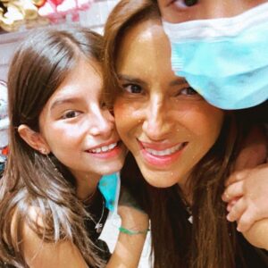 Carla Ballero Instagram - De paseo con mis niños.
#losamo .
#familia #vida#love