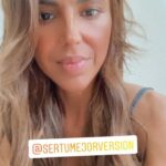 Carla Ballero Instagram - BENEFICIOS 👇🏻 🌟Aumenta la producción de colágeno y elastina en su piel✔️ .Apoya la hidratación de la piel y una humectación saludable✔️ .Ayuda a proteger contra los efectos dañinos de los factores de estrés oxidativo, incluida la luz azul✔️ Probado clínicamente para ayudarlo a lucir más joven✔️ .Ayuda a reducir visiblemente las líneas de expresión y las arrugas✔️ .Ayuda a mejorar la salud de la piel y la prepara para obtener mejores beneficios complementarios con los regímenes tópicos de cuidado de la piel✔️ .Elaborado con cero colorantes, sabores o edulcorantes artificiales✔️. @sertumejorversion. #belleza #estetica #colageno #vidasana #mujer #mamá #insta