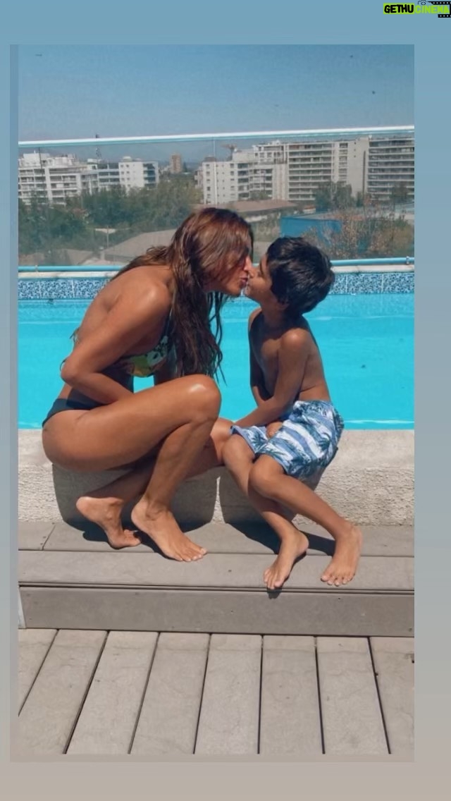 Carla Ballero - 1.2K Likes - Siempre el amor infinito de mis hijos.
Soy una privilegiada al tener 3 maestros . Los amo con toda el alma .
#love #mamĆ” #feliz #verano