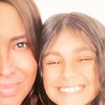 Carla Ballero Instagram - El fotolibro para mamá es un regalo ideal para homenajear a nuestra mamá en su día . Emotivo, tierno, creativo y personalizado. Un regalo hecho con los mejores momentos compartidos . @fotosprint_chile #mamá #momentos #diadelamadre #familia #regalos#amor Y con mi código Fotolibrodecarla Tendrán descuento !!!😃😘🤩.