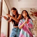 Carla Ballero Instagram - Con mi Minimini tratando de hacer la coreografía jajajaj😍😝😘🤭🤭🤭