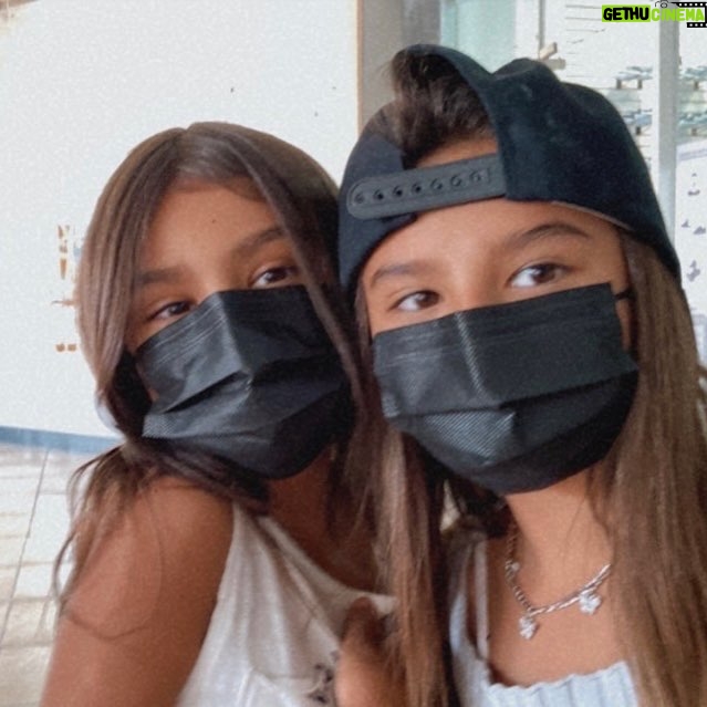 Carla Ballero Instagram - Están tan grandes. Mi niñas las amo con toda mi alma. Son lo mejor ❤️