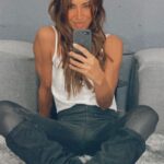 Carla Ballero Instagram - Buenos días para todos q tengan un gran jueves 😘🙏🌞