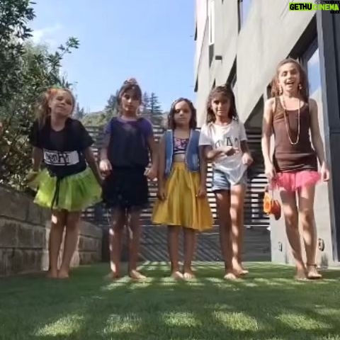 Carla Ballero - 1K Likes - Grabando pelĆcula ochentera š