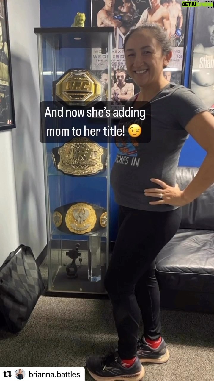 Carla Esparza Instagram - I’m looking at labor the way I look at a fight: “When you are in there, some things are completely out of your control, but what IS in your control is all of the preparation you do going into it.” In a fight, you can’t completely control what your opponent does or how they react, and in labor we can’t control what baby wants to do or when they want to come. What we can control are things like diet, sleep, recovery, and our training. I’ve already started my work with a pelvic floor therapist @raisethepelvicfloor , and I’m excited to start working with @brianna.battles to build my strength going into ‘battle’ lol, and work through my recovery process to get back! There’s not a lot of info out there on athletes coming back to sport, so I’m excited to work with an experienced trainer who specializes in this arena! 🤰🏻💪🏽👊🏽💥