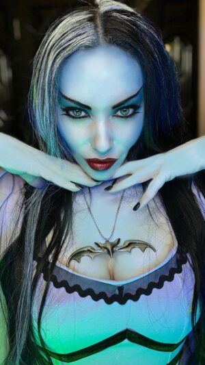 Carla Harvey Instagram - Happy Halloween 🧟‍♂️🦇🍁Hope you have a Munster of a day 🎃#halloween #lilymunster #hermanmunster