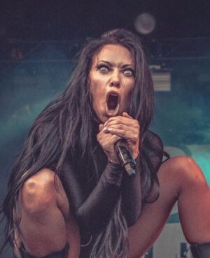Carla Harvey Instagram - What was i screaming about?! Wrong 
 answers only 🤬😂 It's day three of our tour (HI CHARLOTTE!) with #mudvayne photo by @jantryggphoto 
7/25 BRISTOW, VA
7/26 SCRANTON, PA
7/28 WANTAGH, NY
7/29 CAMDEN, NJ
7/30 MANSFIELD, MA
8/01 SYRACUSE, NY
8/02 BURGETTSTOWN, PA
8/04 CUYAHOGA FALLS, OH
8/08 NOBLESVILLE, IN
8/09 PEORIA, IL
8/12 DALLAS, TX
8/13 THE WOODLANDS, TX
8/15 ALBUQUERQUE, NM
8|16 PHOENIX, AZ
8/17 IRVINE, CA
8/19 CONCORD, CA
8/20 RENO, NV
8|22 AUBURN, WA
8/23 RIDGEFIELD, WA
8/25 SALT LAKE CITY, UT
8|26 ENGLEWOOD, CO