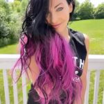 Carla Harvey Instagram – A little pop of color for summer🤩I was loving my black hair, but this is fun right? 🥳🥳 Thanks for getting me ready for tour @hairvibesbypatricia @lushproextensions  #butcherbabies #fuschiahair ❤️Check out #dreamingincolor  from our new release #eyeforaneye