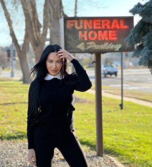 Carla Harvey Instagram - You know i’m in a band, but did you know when im not on tour i work in death care?

When i was a kid i didn’t know there was a career out there that could combine my love for science and art so beautifully. Literally no one tells you, you should be a mortician! it’s a career that finds YOU. 

In the last 17 years I’ve worked in every aspect of the buisness from removals to embalming, funeral directing, hospice work, doula work and grief work. Right now I work with a company that offers one of the most innovative death care services i’ve seen and i’m on my way to earning my fellow in thanatology. It is one of the greatest honors of my life to care for the dying and their families. 

What do you guys do? Let’s get to know each other! 📸 @thegreendirector #embalming #funeralservice #funeraldirector #griefcoach #griefwork #deathcare
