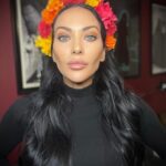 Carla Harvey Instagram – @a1313w made me a flower crown for Day of the Dead and now i’m the Queen of Autumn and you can’t tell me any different 💁🏽‍♀️🦇