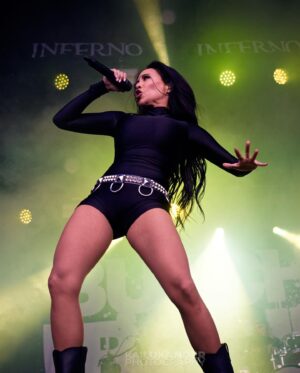 Carla Harvey Instagram - Five foot two AND A HALF  in person, ten feet tall on stage 😤 photos by @_lukaphotography_ #butcherbabies #carlaharvey #eyeforaneye #tiltheworldsblind