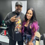 Carla Harvey Instagram – Not me resisting the urge to say “everytime i’m in the kitchen, you in the kitchen” to @icecube last week 😂 So cool to meet this legend! #itwasagoodday #icecube #friday