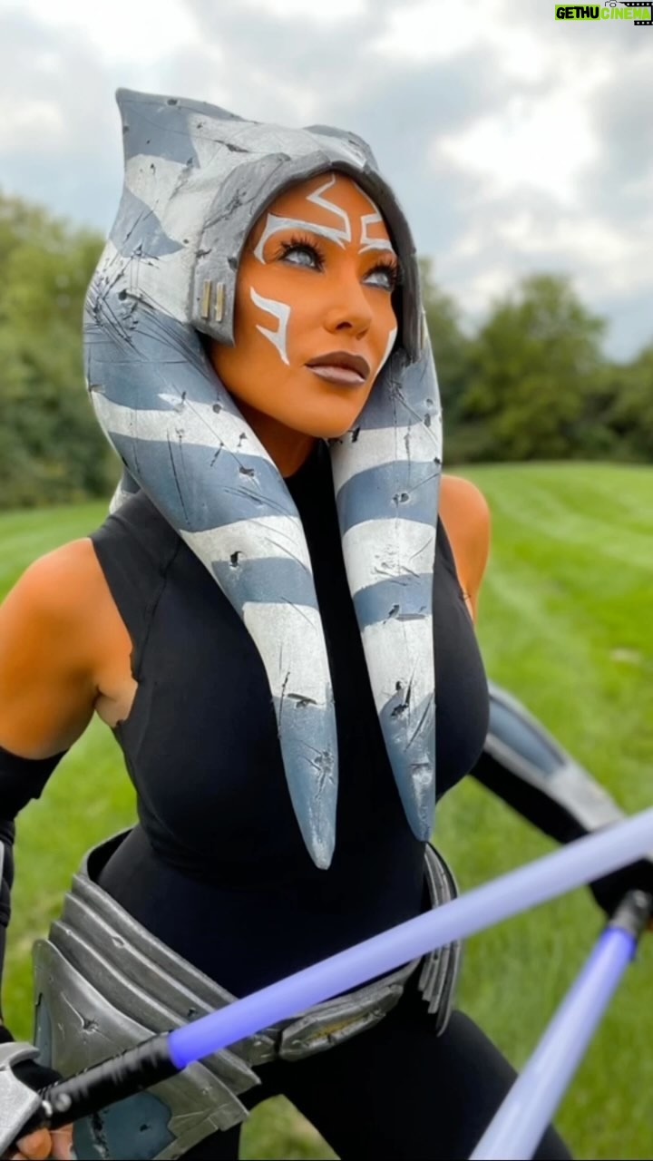 Carla Harvey Instagram - May the 4th be with you! Flashback to the time @charbenante did my Ahsoka makeup for me and killed it❤️ We used a stencil for Ahsoka's white face markings and orange face paint by @mehronmakeup. My gorgeous foam lekku (head tails) and costume were handmade by my girl @bunnyrockettzz (she made my Slave Leia costume too)!!I knew CB was the guy for me when i visited him the first time and was greeted by a storm trooper in the foyer. We've been nerdin out ever since. #themandolorian #ahsokatano #thisistheway #starwars #maythe4thbewithyou