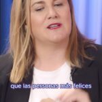 Carlota Corredera Instagram - Las personas más felices son las que tienen más amigos en todas las franjas de edad. ¡Vivan las amistades intergeneracionales y viva el tridente de @lastardesderne! #Superlativas #Podcast #LosDavides #TridenteDeLasTardesDeRNE ¿Vuestras amistades son de diferentes franjas de edad?