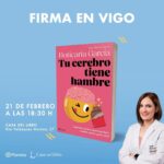 Carlota Corredera Instagram – El destino ha querido que @boticariagarcia llegue justo hoy a VIGO con su libro “El cerebro tiene hambre” 📕🧠👩🏻‍⚕️ La tenéis a las 18.30 en @casadellibro y a las 20 en el club @farodevigo 💜 ¡A darle mucho cariño!#firma #presentación #boticariagarcía